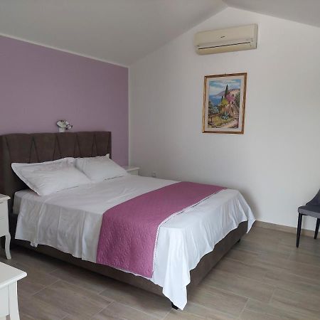 פוצ'ישצ'ה Opg Villa Meri מראה חיצוני תמונה