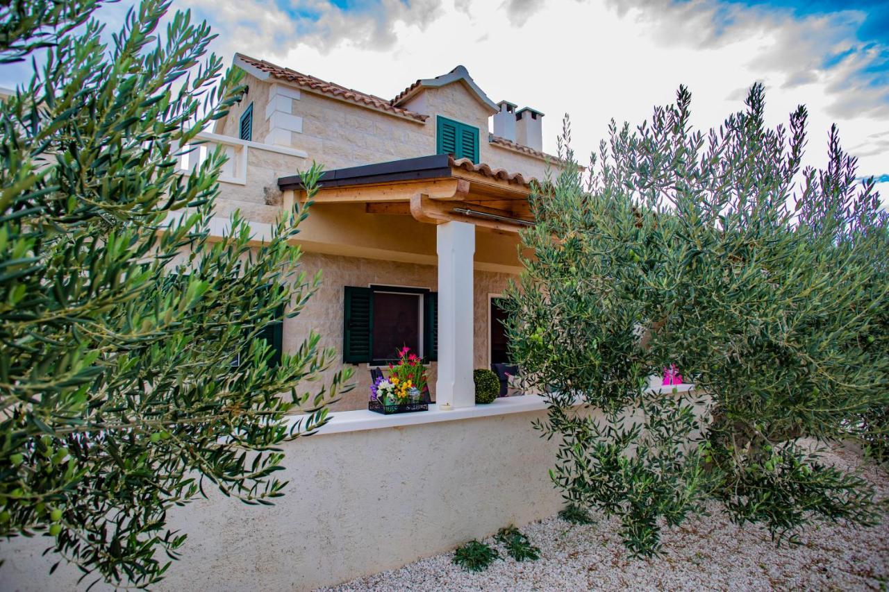 פוצ'ישצ'ה Opg Villa Meri מראה חיצוני תמונה